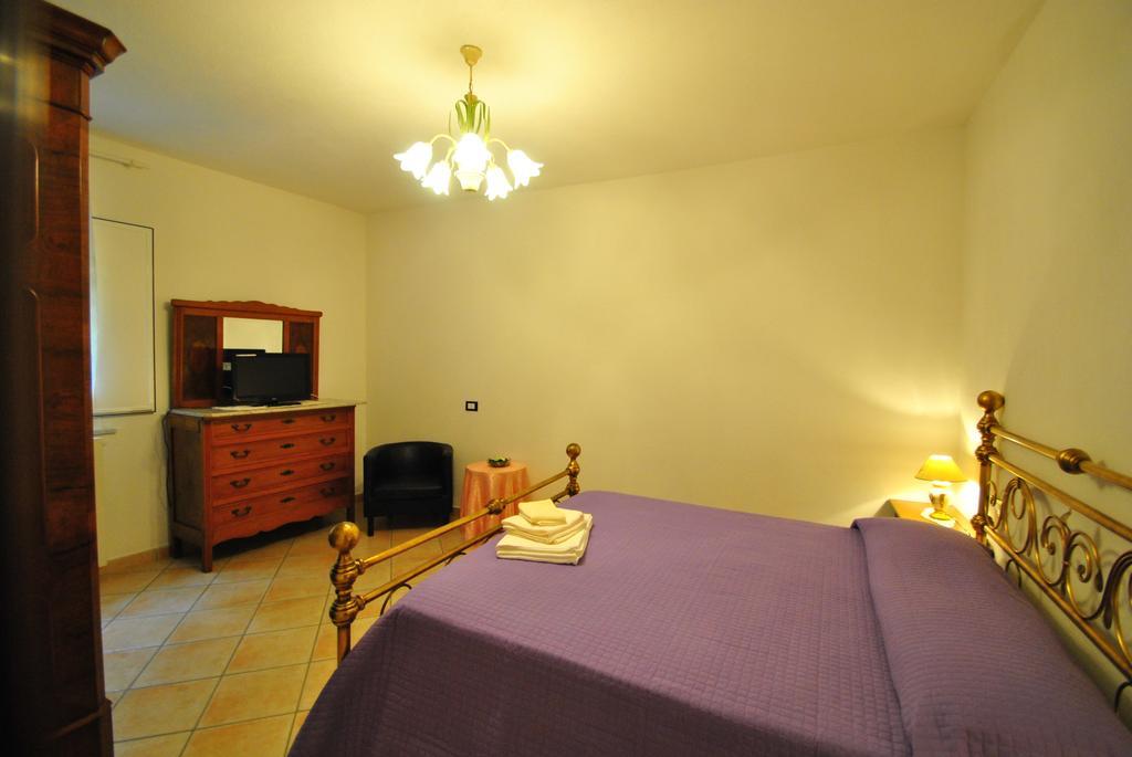 Casa Vacanze L'Agrifoglio Bed & Breakfast Magliolo Oda fotoğraf