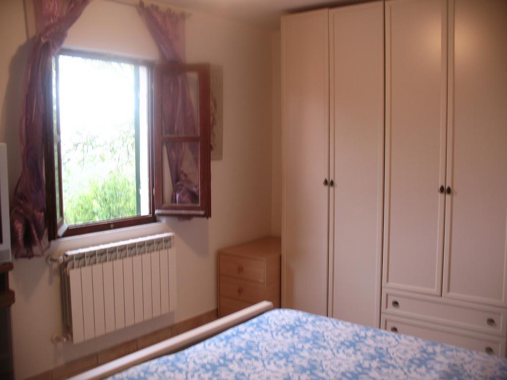 Casa Vacanze L'Agrifoglio Bed & Breakfast Magliolo Oda fotoğraf